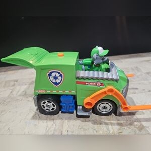 Paw patrol Vehicle Rocky recycles green truck and dog‎ figure with sounds